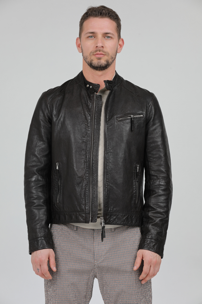 THE JACK LEATHERS RUSTLER