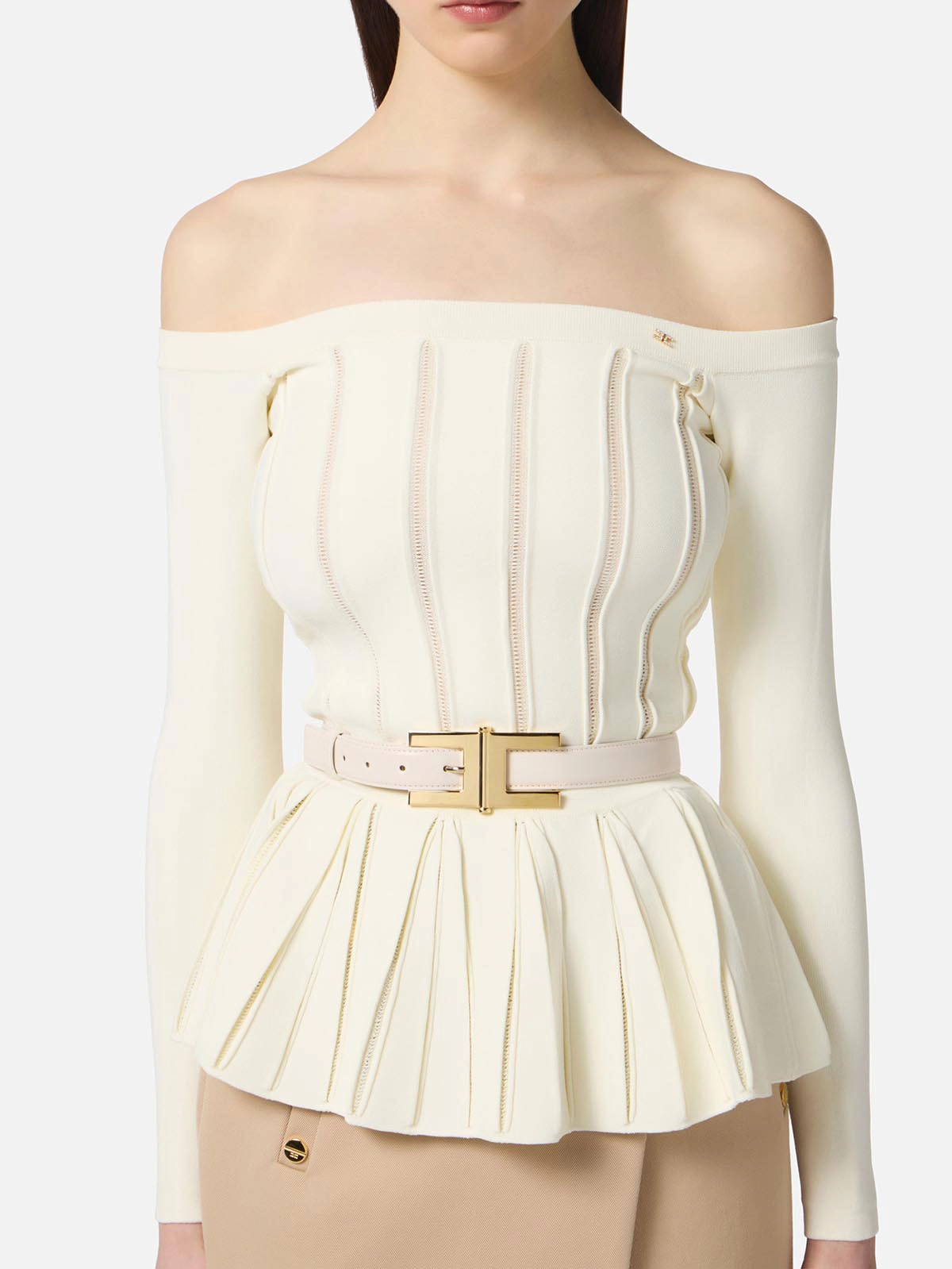 関税送料込【ELISABETTA FRANCHI】ベルト☆ホワイト レザー ロゴ CT57S57E2 Elisabetta Franchi Belt With Logo Buckle
