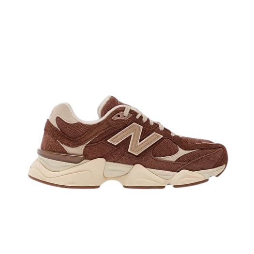Scopri le nuove New Balance 9060 rain cloud , una fusione perfetta di stile e... - Picture 2 of 2