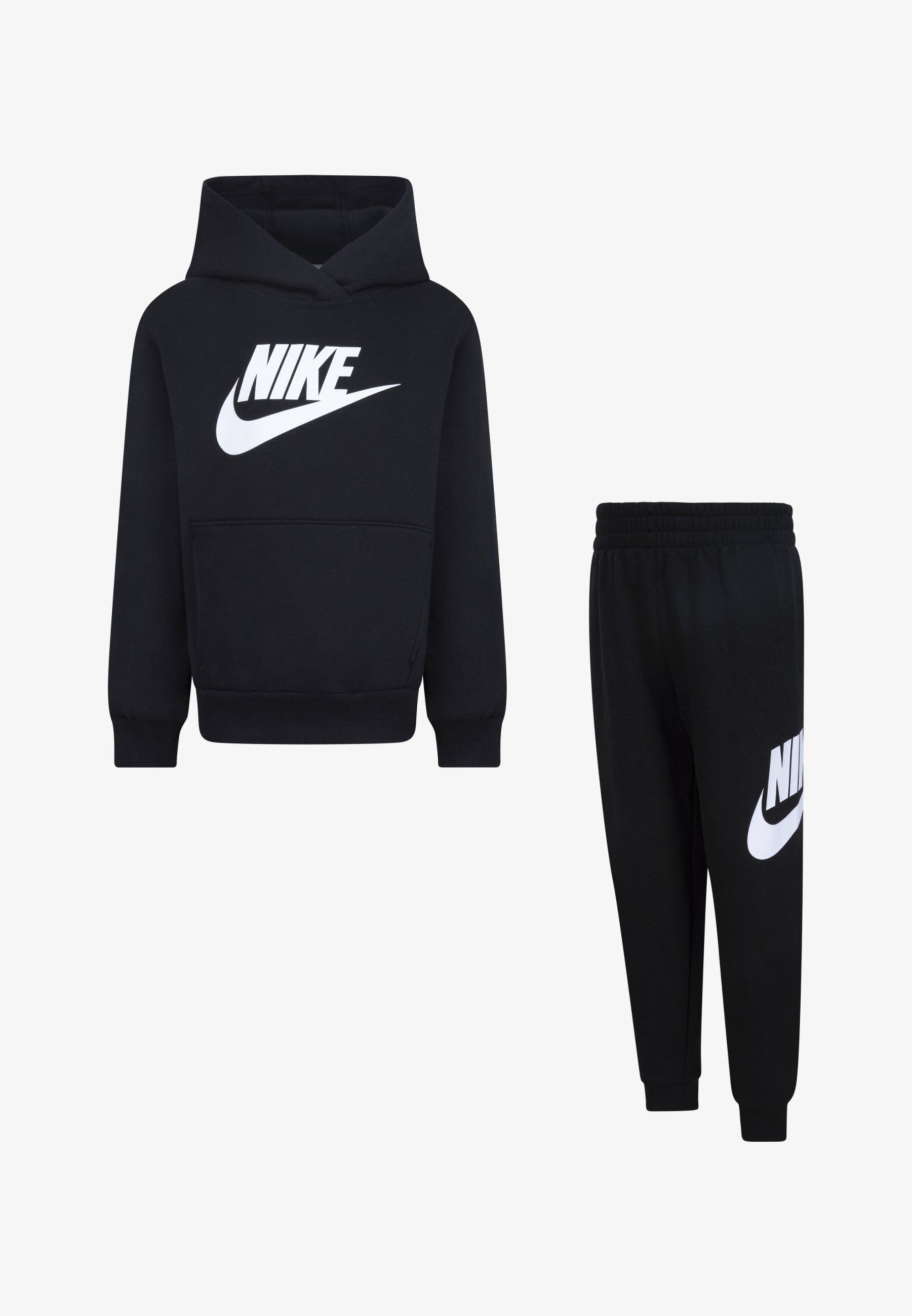 Nike Tuta Sportiva 86l135