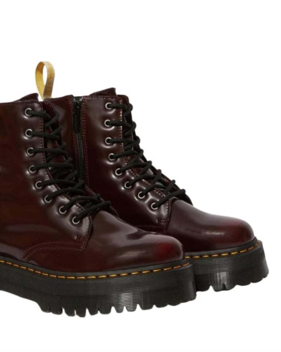 DR. MARTENS V JADON II