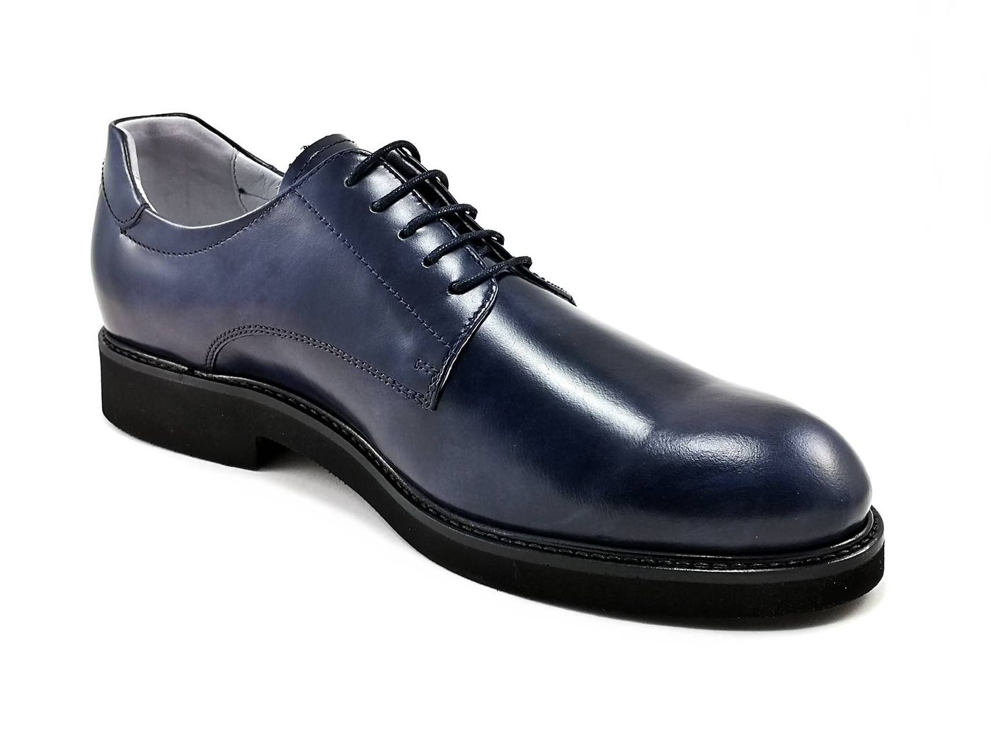 Derby per uomo Nero Giardini in pelle blu microforata | E001462U