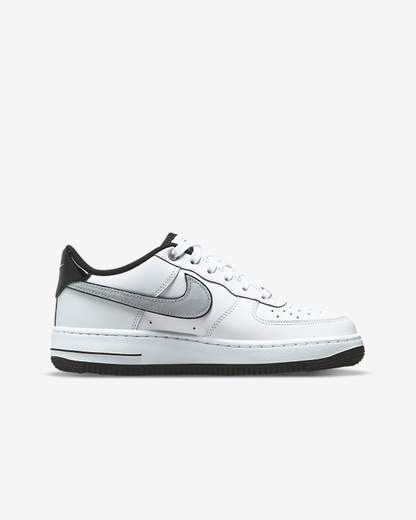 Nike Air Force 1 LV8 DO3809-101 desde 159,00