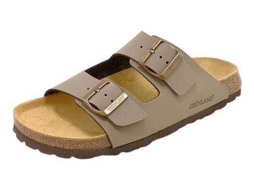 Ciabatte uomo Grunland con doppia fibbia e fondo in sughero. Comode, fresche e anatomiche: il must-have dell’estate!<br /><br />Quando il comfort incontra il design intelligente, nascono le Grunland CB 3012 40BOBO: ciabatte da uomo con due fasce regolabili e stile da vendere.<br /><br />Le ampie fibbie permettono una calzata su misura, che tu abbia piedi da atleta o da “divano sunday edition”. Il fondo? Un mix naturale di sughero e lattice che dà leggerezza, ammortizzazione e un’anima green a ogni passo.<br /><br />Sotto i piedi, trovi un morbido sottopiede in pelle scamosciata, anatomico e sagomato per seguirti in ogni movimento. La suola in gomma leggera completa il quadro: niente rumori molesti, solo passi sicuri.<br /><br />Perfette per le vacanze, il tempo libero o la fuga in terrazzo. Un vero must-have per affrontare l’estate... con i piedi felici.